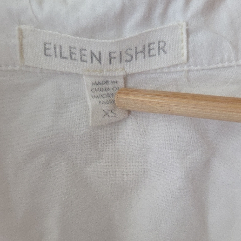 Eileen Fisher Crisp White Blouse Button Down Shirt 100% Organic Cotton Sz XS - Picture 3 of 16